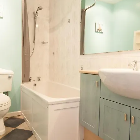 Central Cheltenham, Regency Apartment With Parking, Cavalier Suite - Sleeps 6 Exterior photo