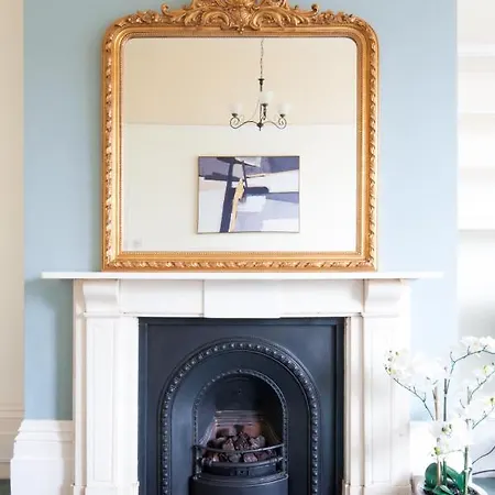Central Cheltenham, Regency Apartment With Parking, Cavalier Suite - Sleeps 6 Exterior photo